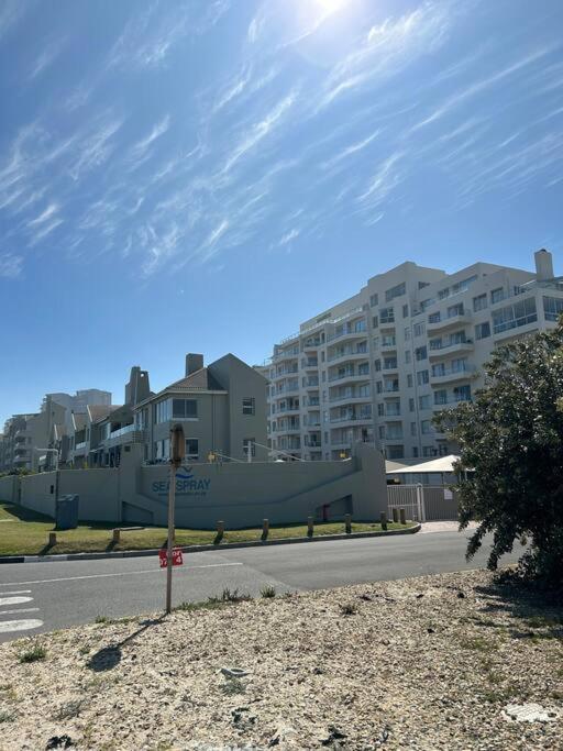 Nautica By The Cape Town