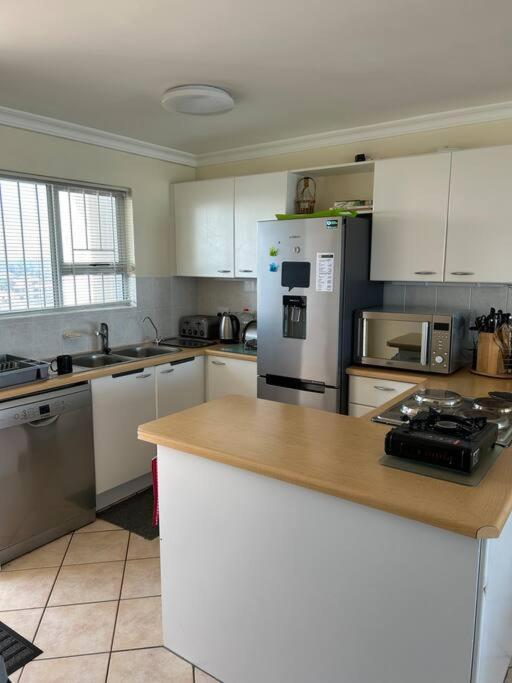 Apartment Nautica By The Cape Town